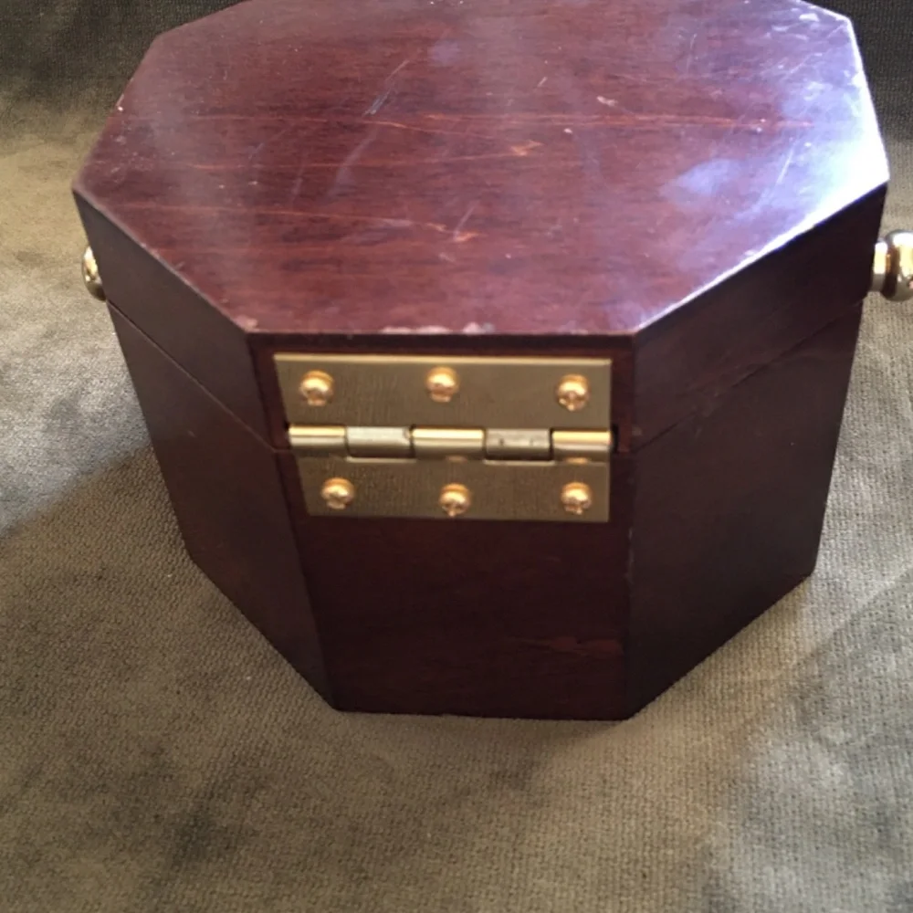 Benchmark clock - Picture 7 of 8